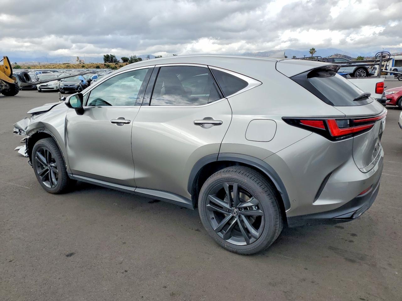 2025 LEXUS NX