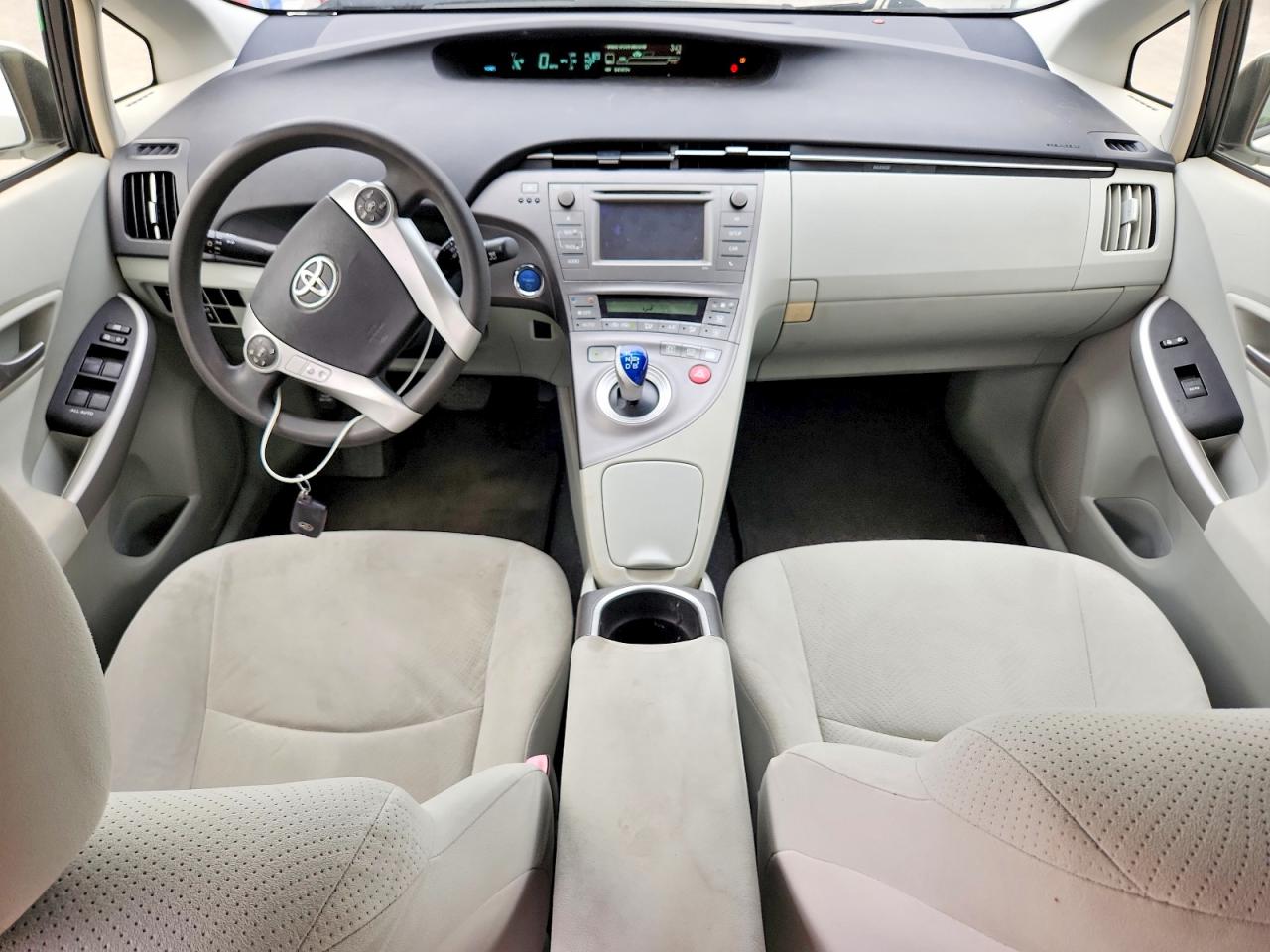 2012 TOYOTA PRIUS