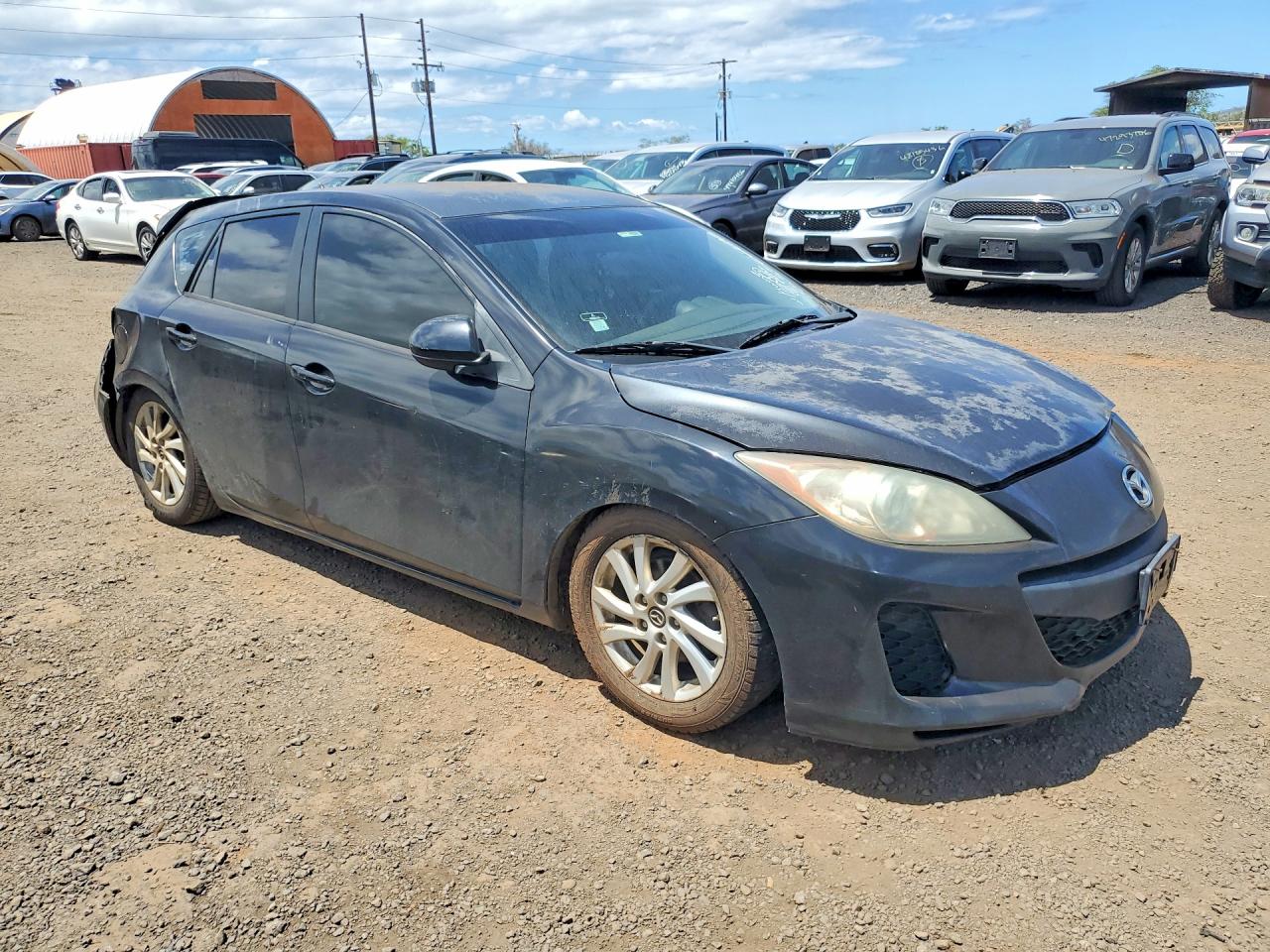 2013 MAZDA 3