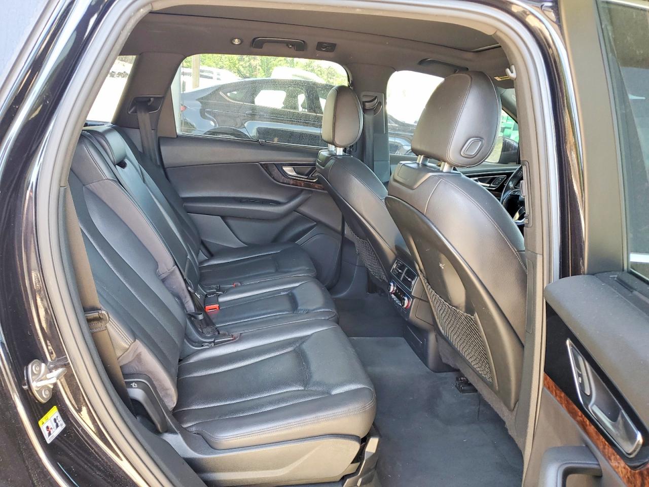 2017 AUDI Q7