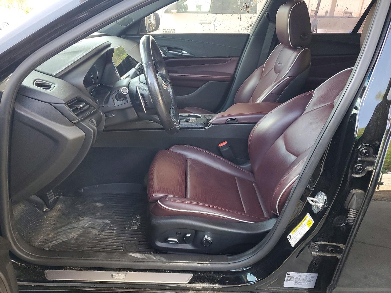 2021 CADILLAC CT4