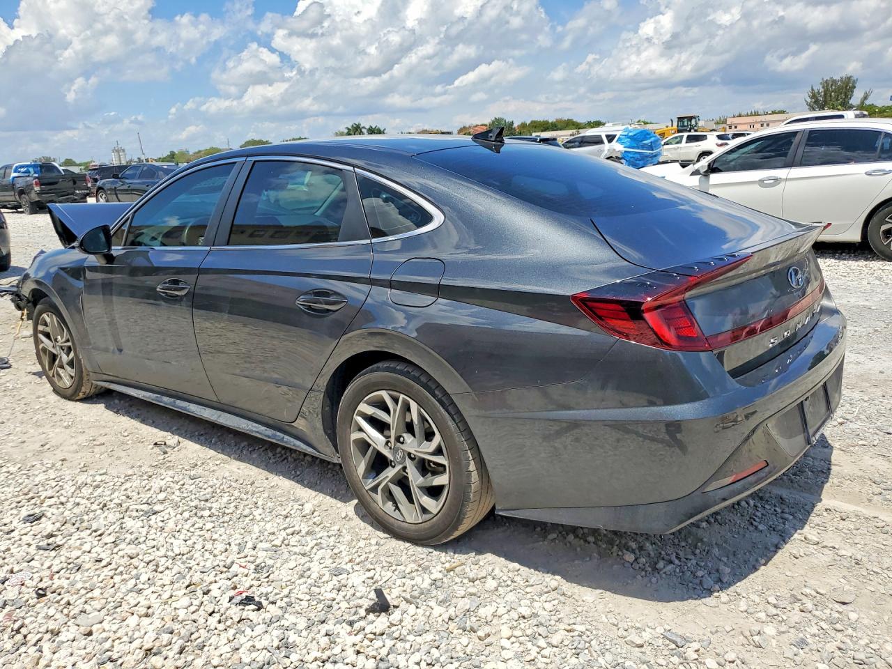 2022 HYUNDAI SONATA