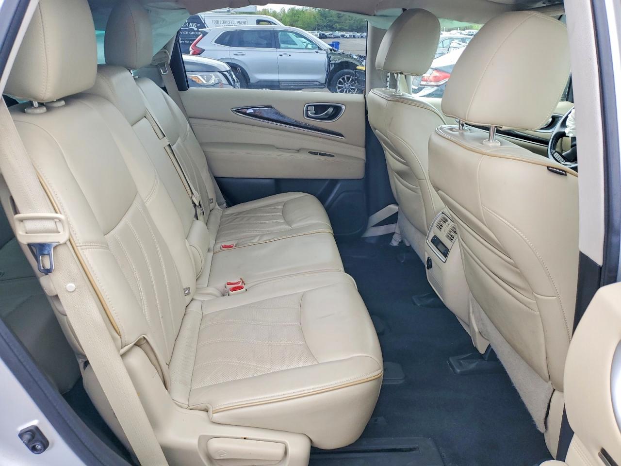 2015 INFINITI QX60