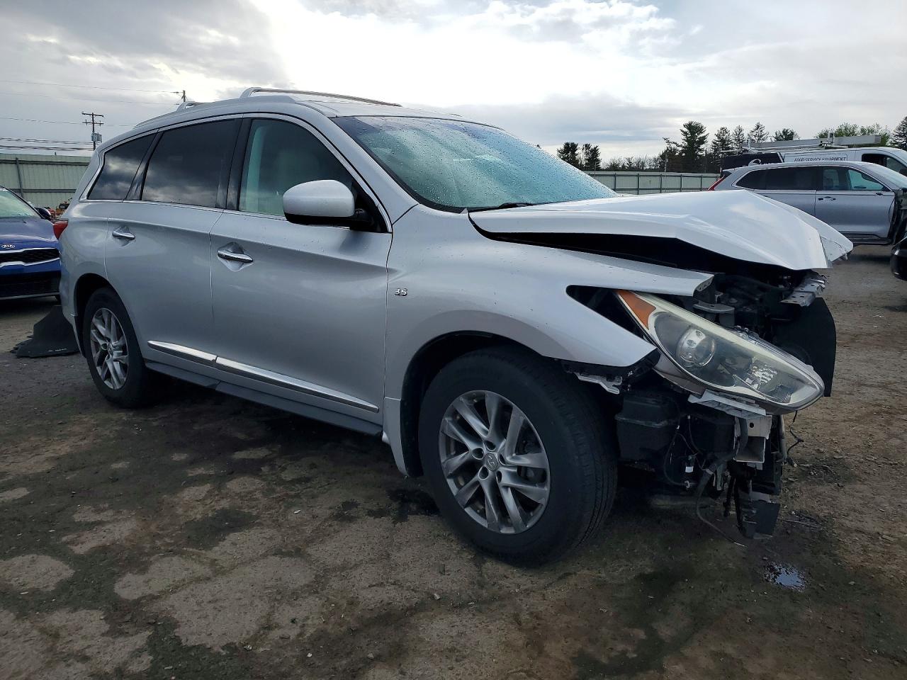 2015 INFINITI QX60