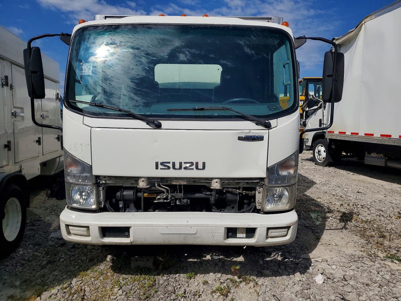 2020 ISUZU NPR