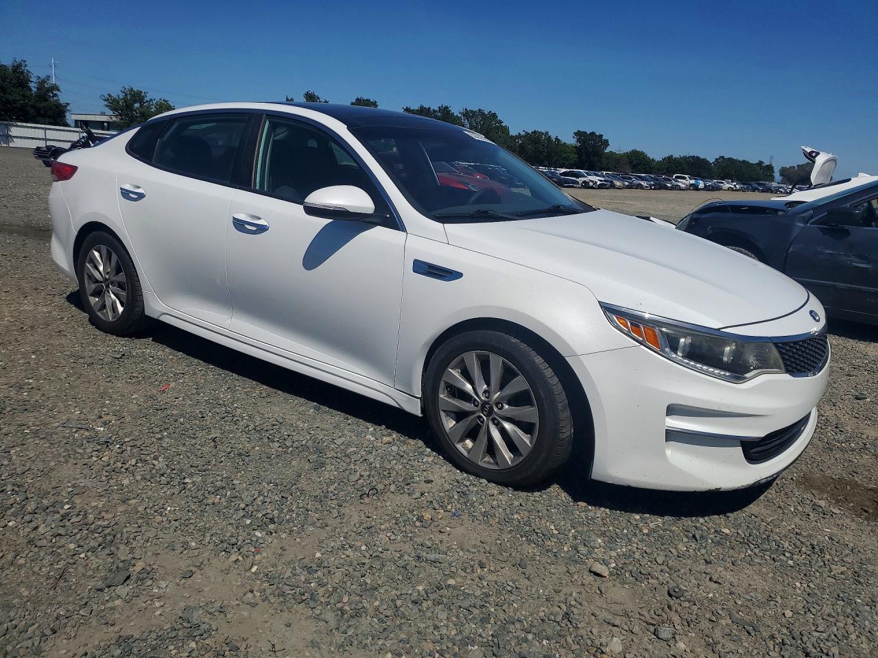 2016 KIA OPTIMA