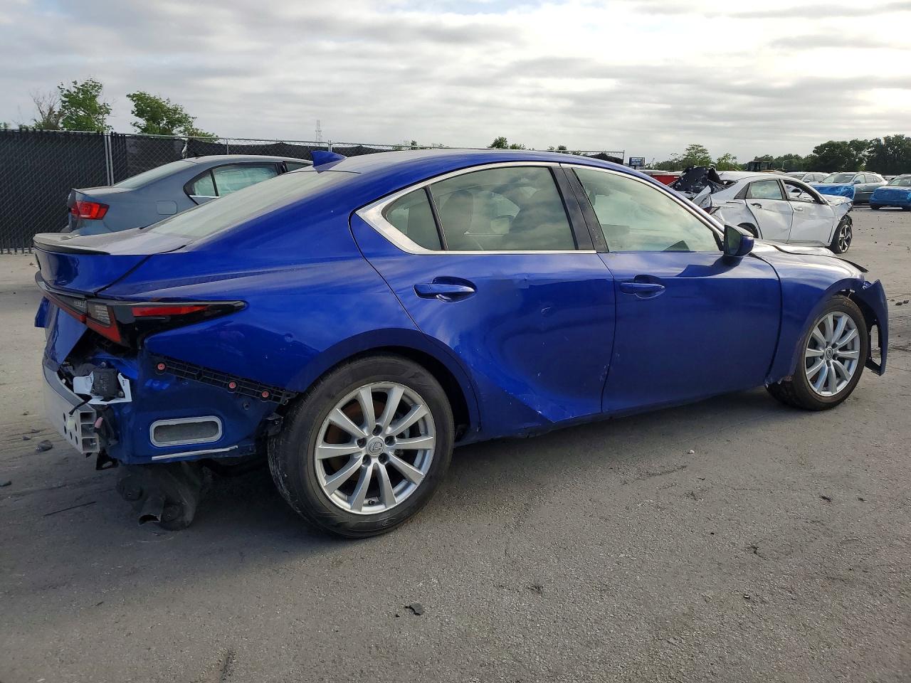 2023 LEXUS IS
