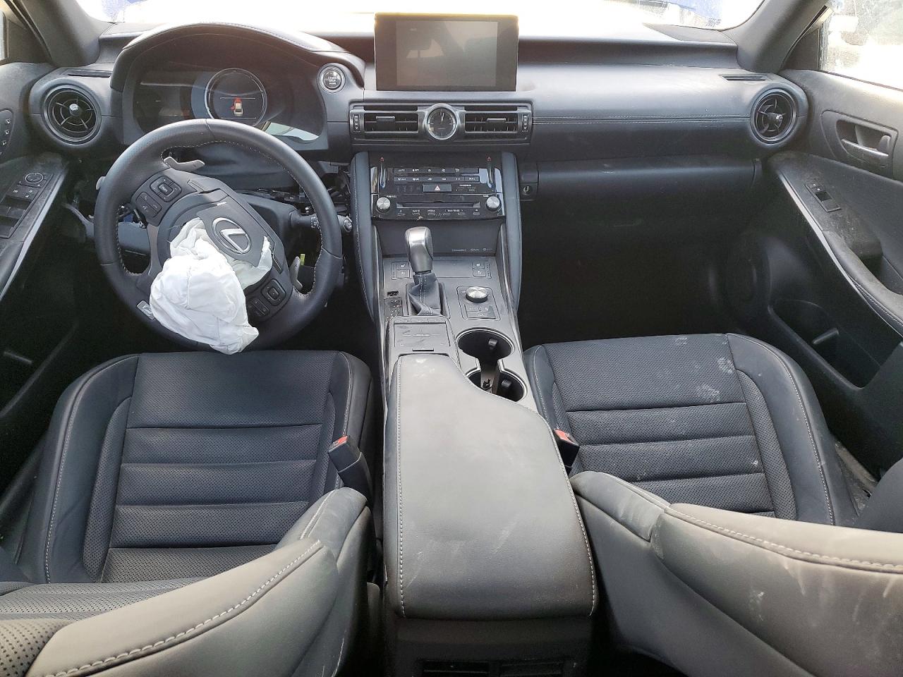 2023 LEXUS IS