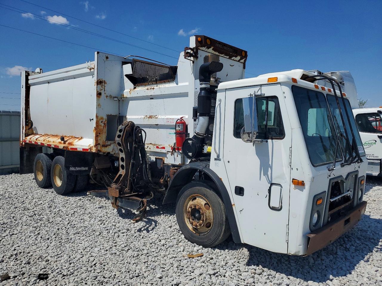 2016 MACK ALL OTHER