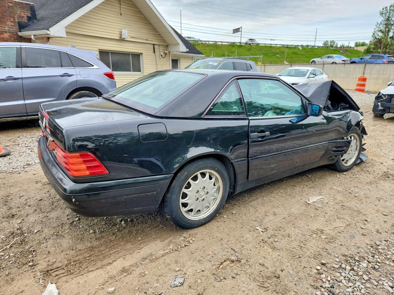 1997 MERCEDES-BENZ SL-CLASS