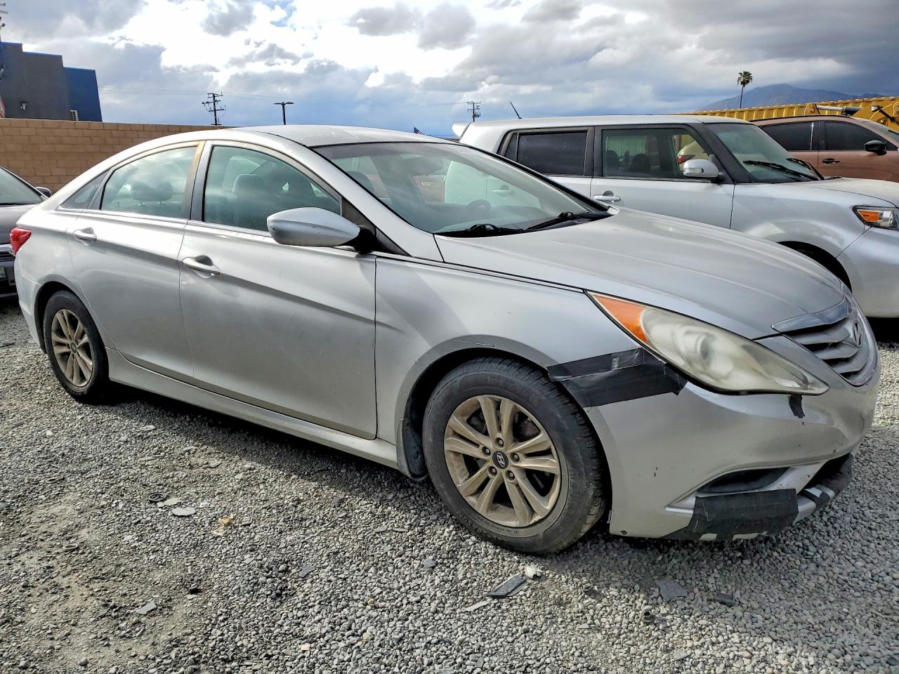 2014 HYUNDAI SONATA