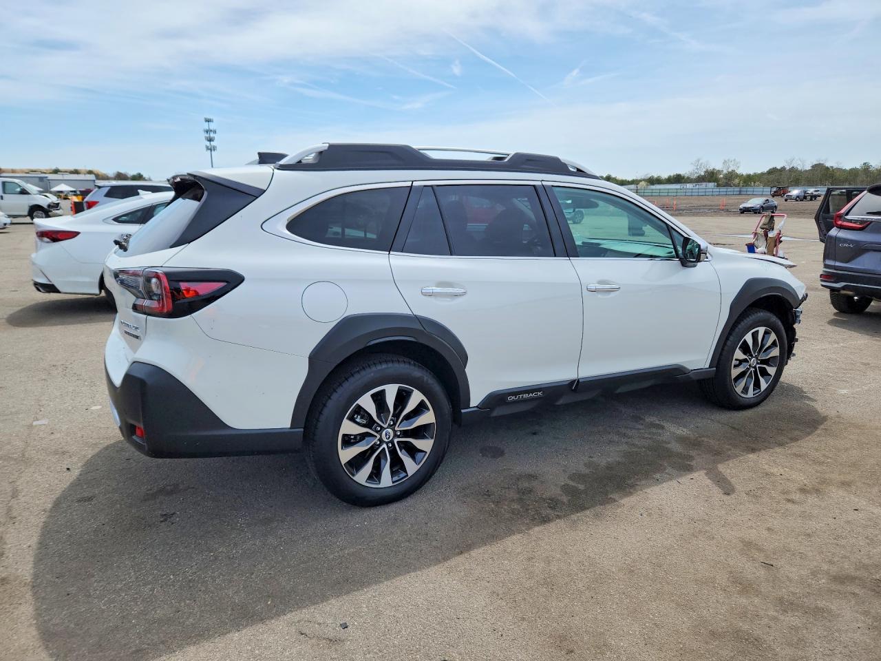 2025 SUBARU OUTBACK