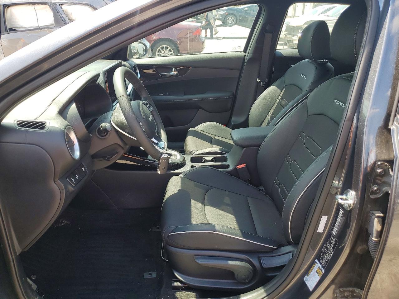 2024 KIA FORTE