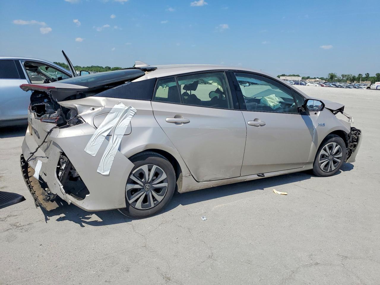 2017 TOYOTA PRIUS
