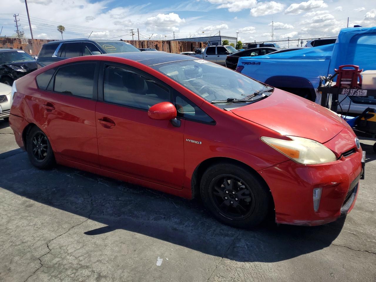 2013 TOYOTA PRIUS
