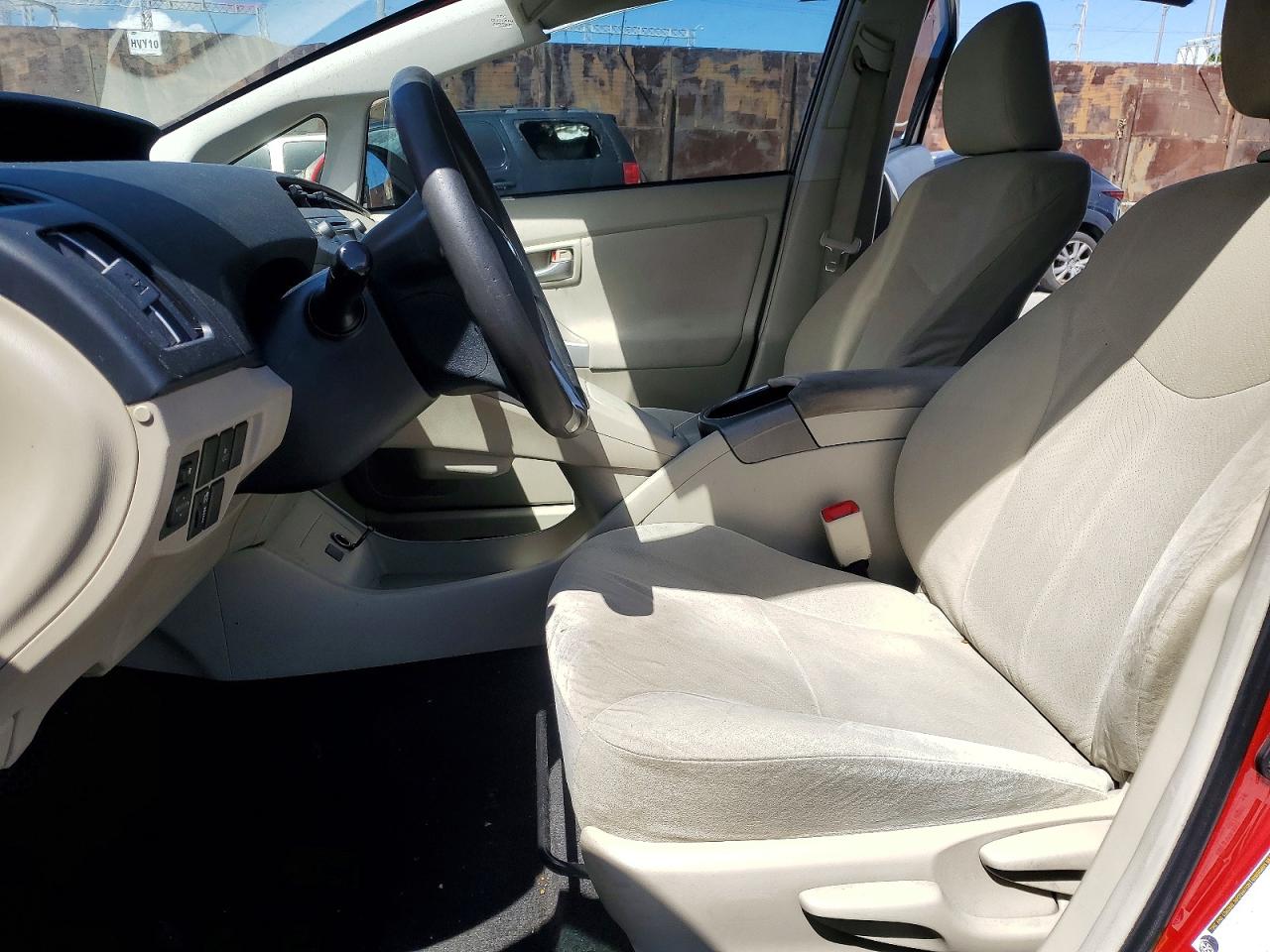 2013 TOYOTA PRIUS