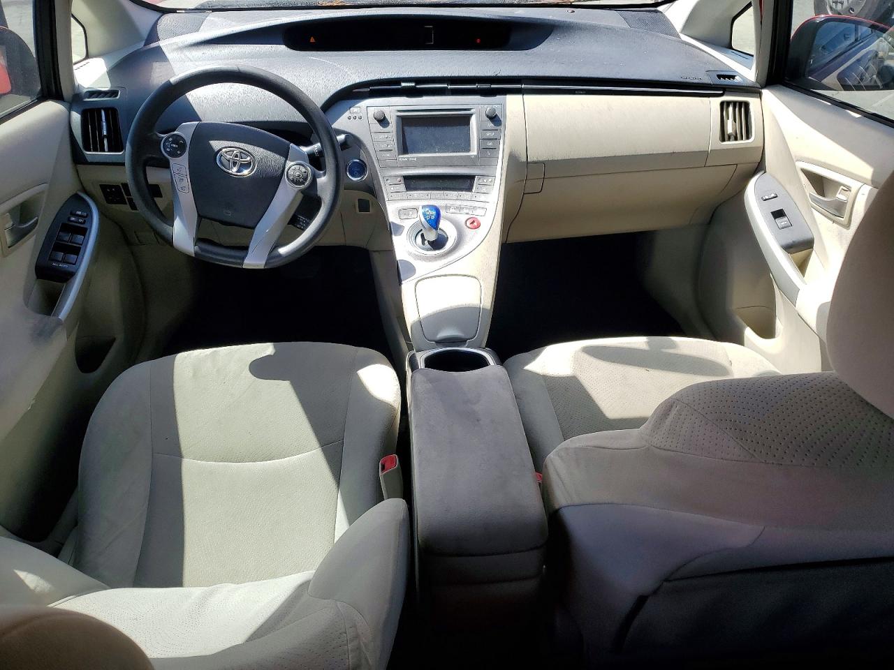 2013 TOYOTA PRIUS