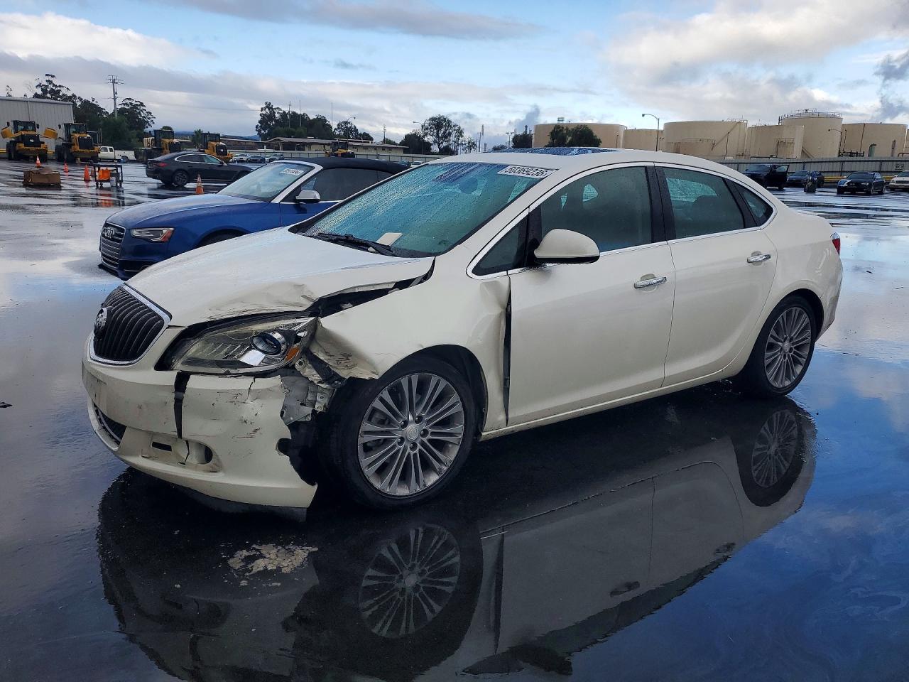 2013 BUICK VERANO