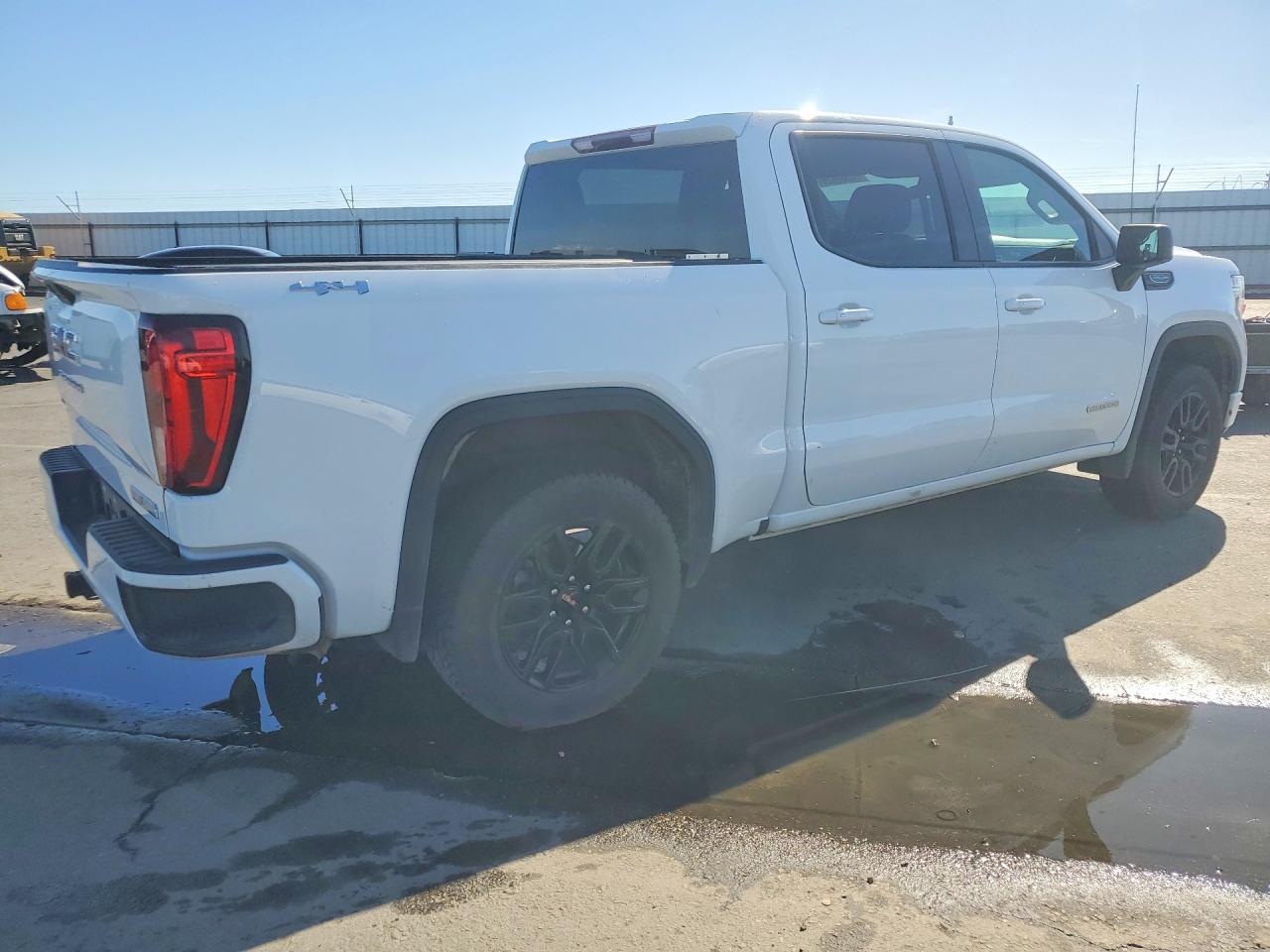 2021 GMC SIERRA