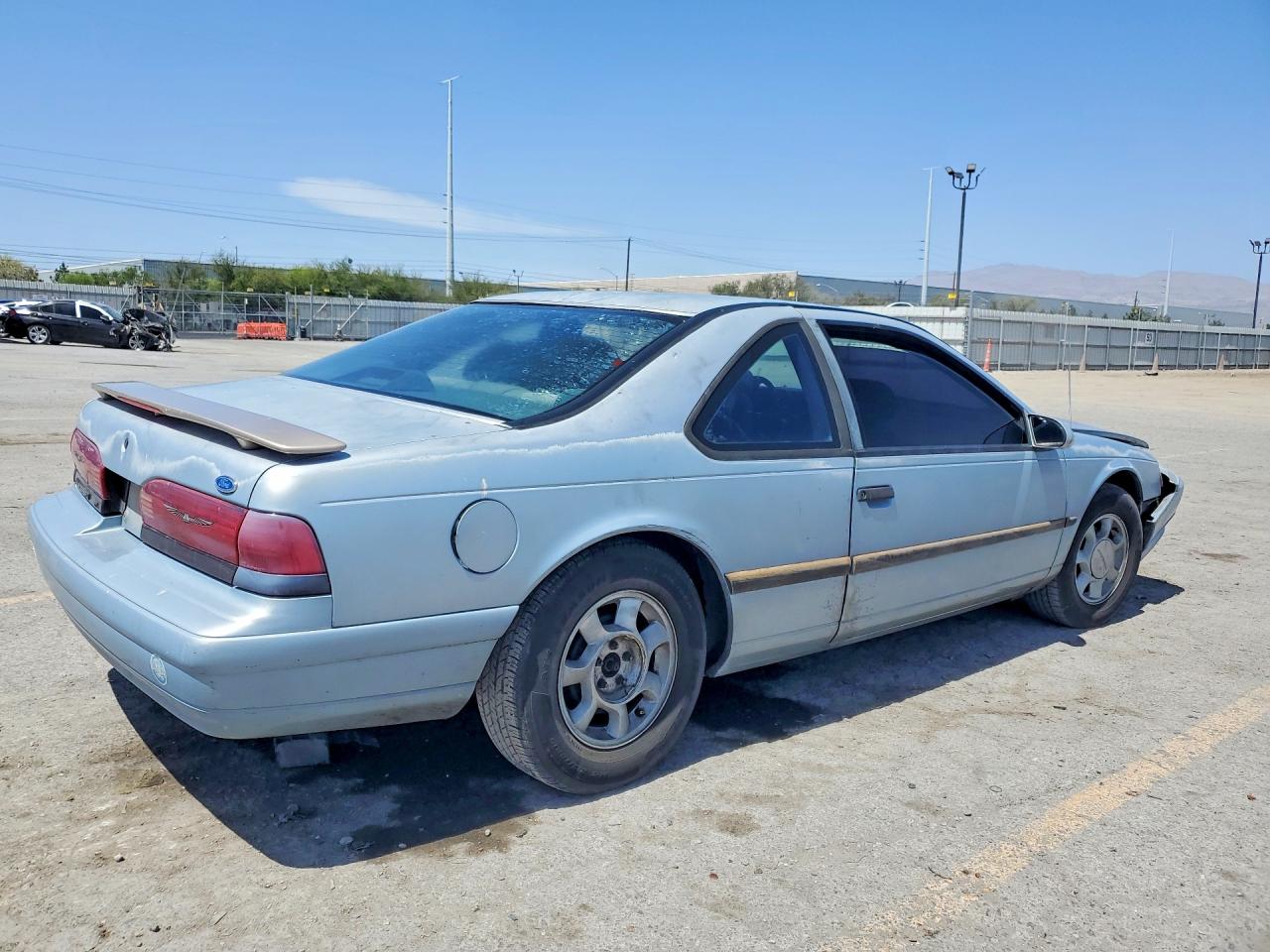 1993 FORD TBIRD