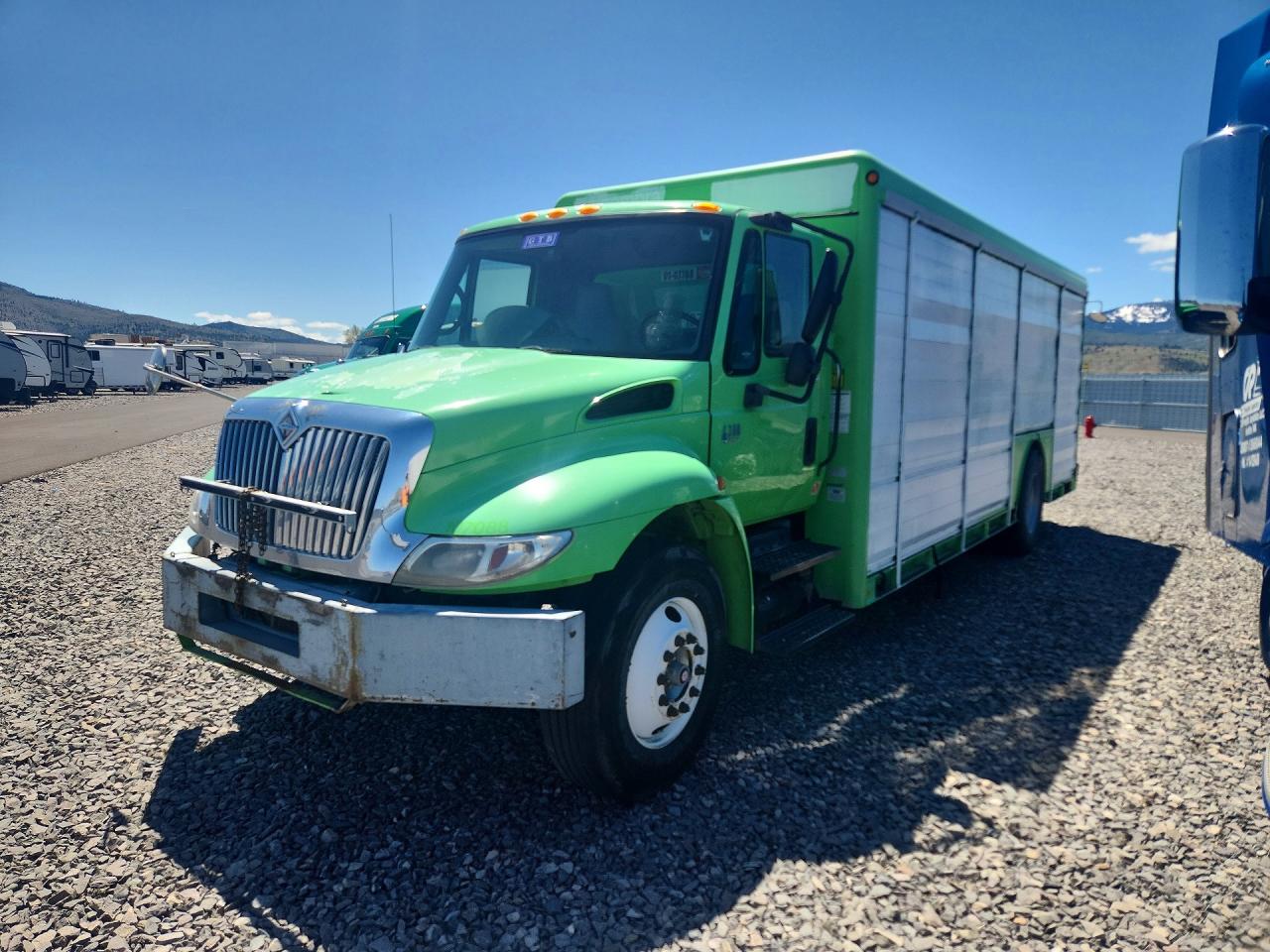 2007 INTERNATIONAL 4000 SERIE