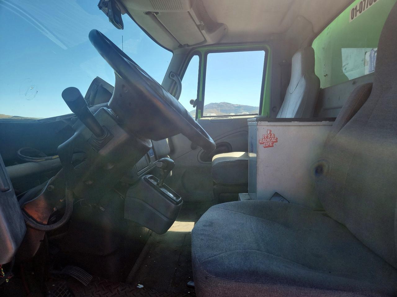 2007 INTERNATIONAL 4000 SERIE