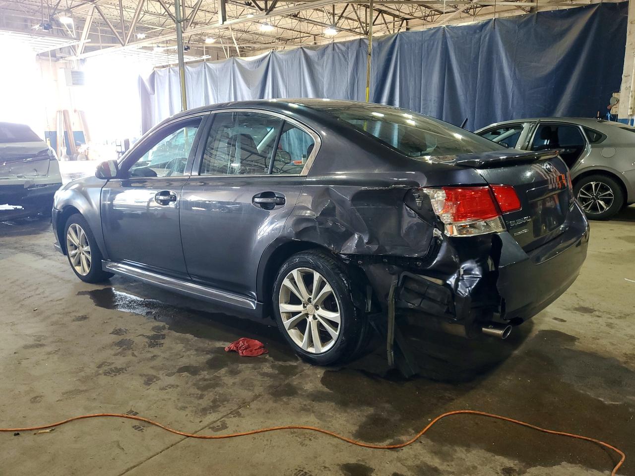2013 SUBARU LEGACY