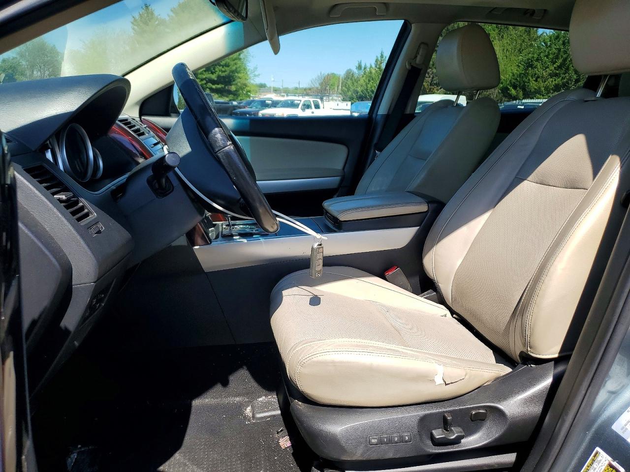 2013 MAZDA CX-9