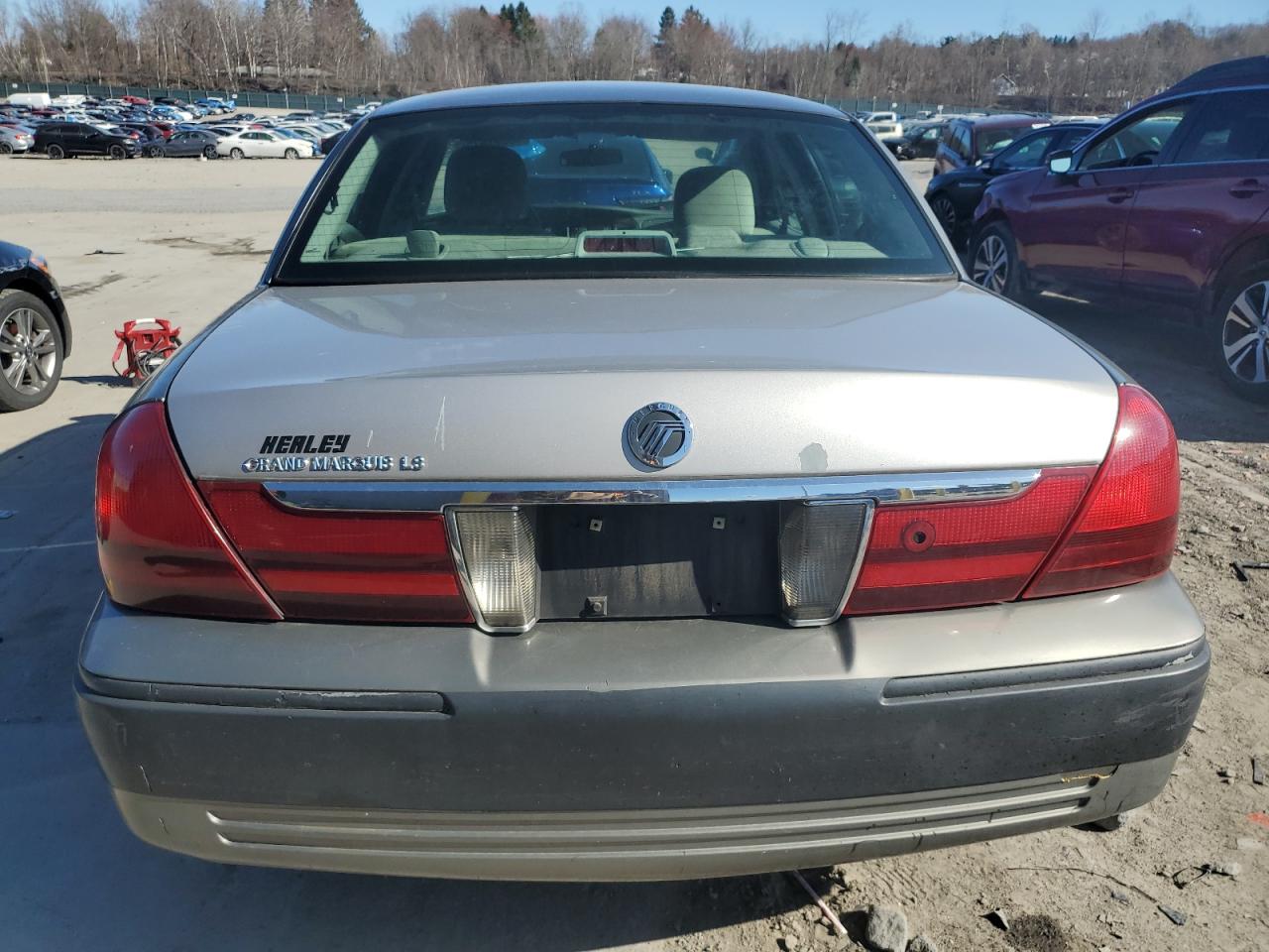 2004 MERCURY GRMARQUIS