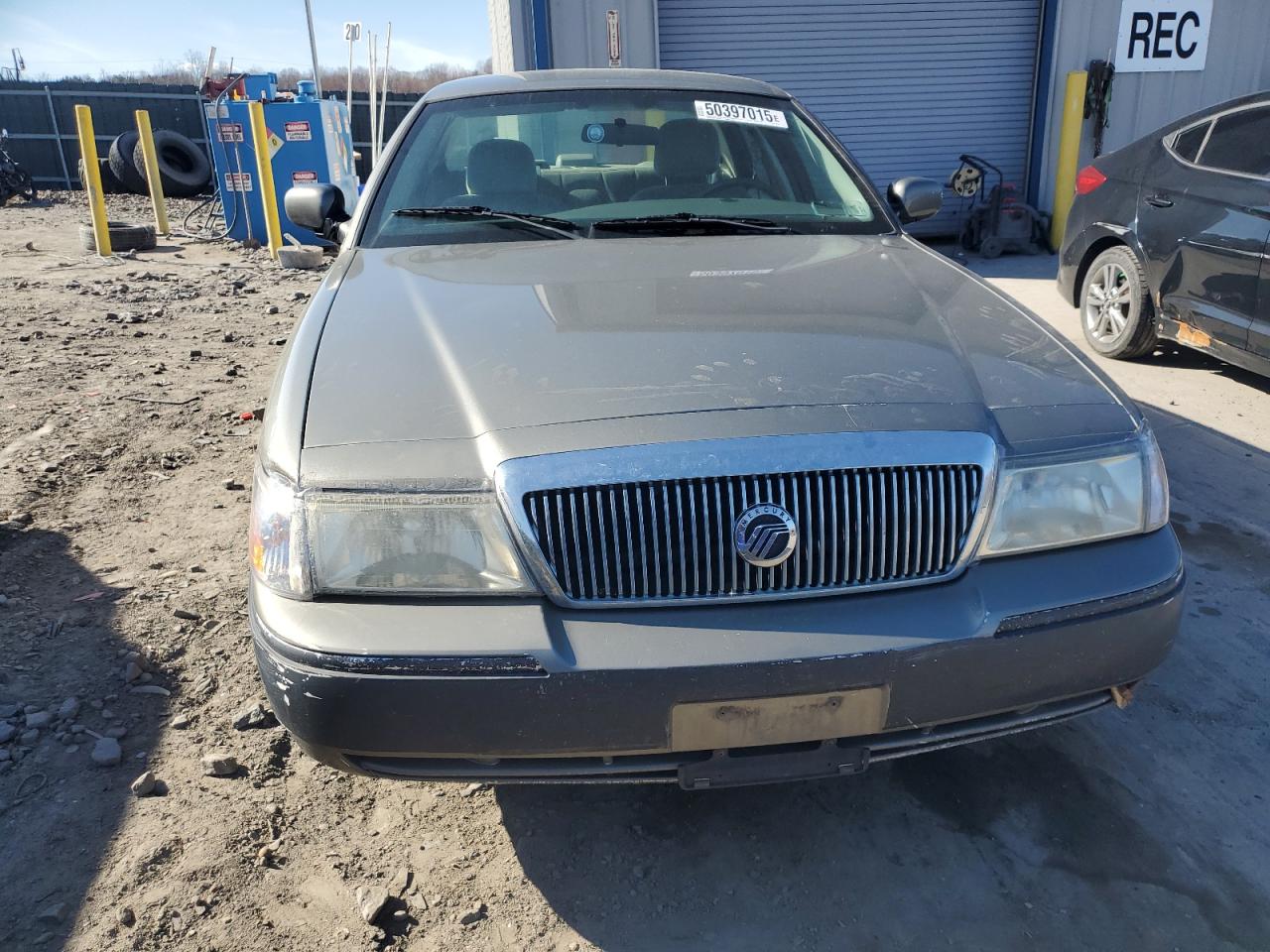 2004 MERCURY GRMARQUIS