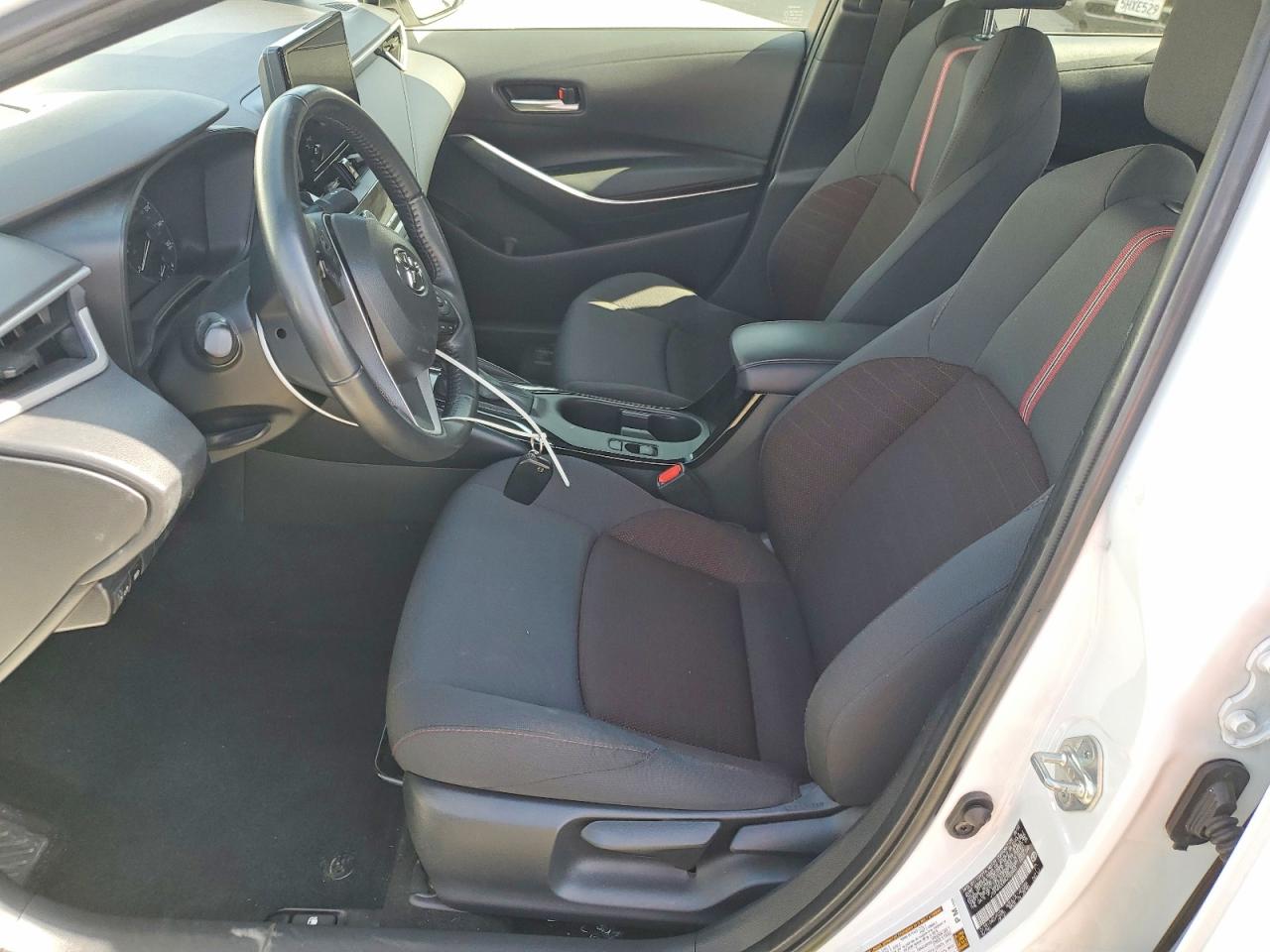 2024 TOYOTA COROLLA