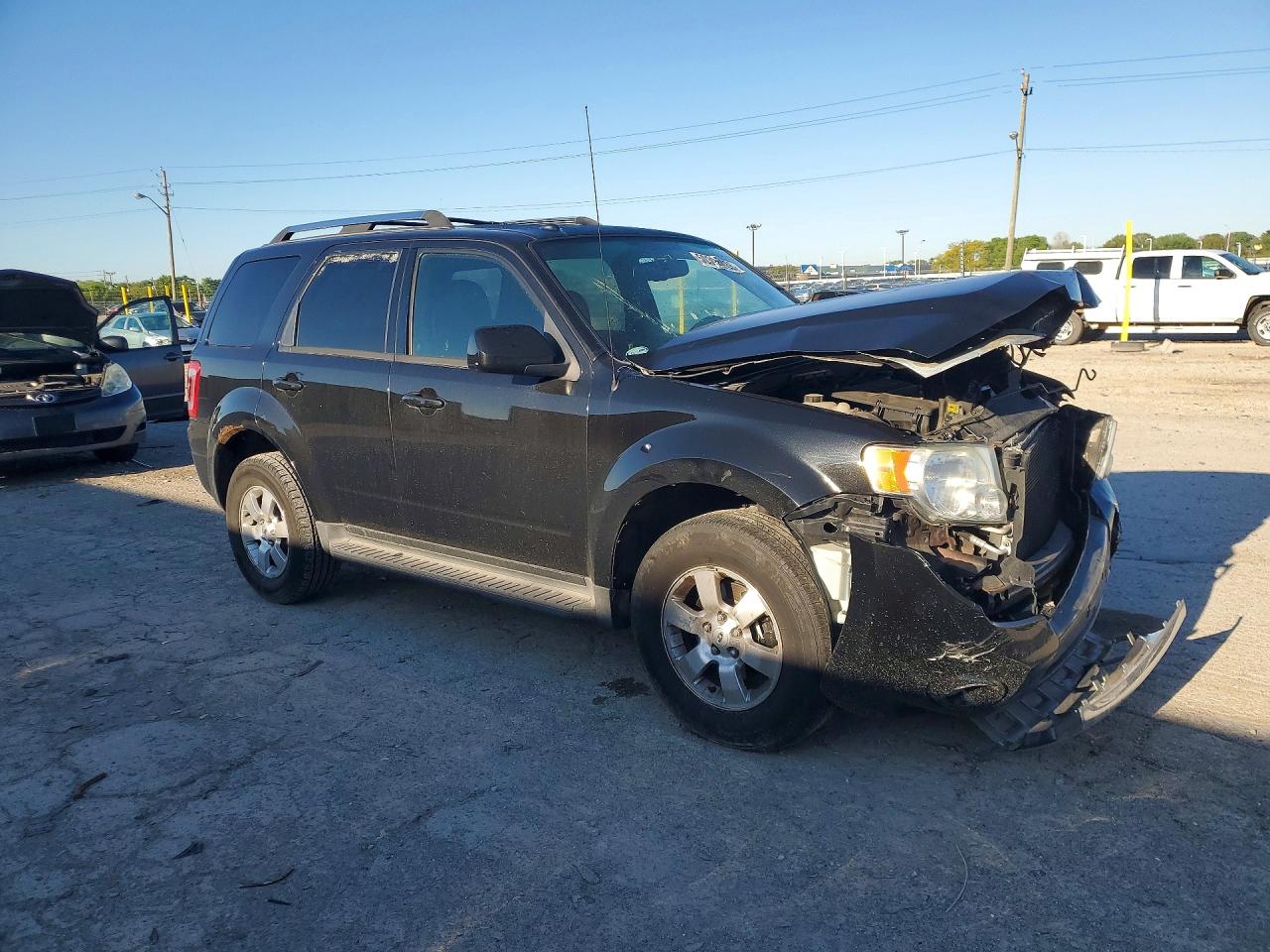 2011 FORD ESCAPE