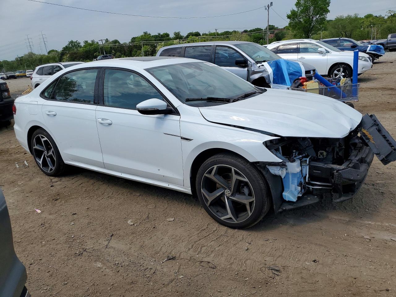 2020 VOLKSWAGEN PASSAT
