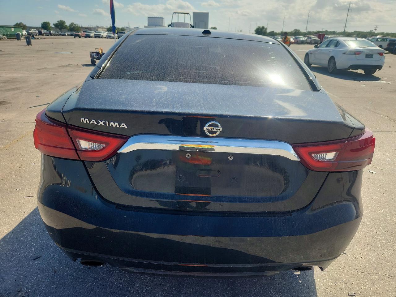 2017 NISSAN MAXIMA