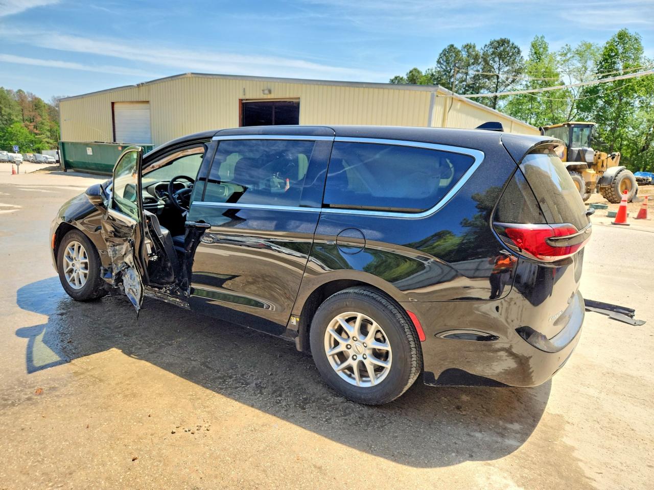 2025 CHRYSLER PACIFICA