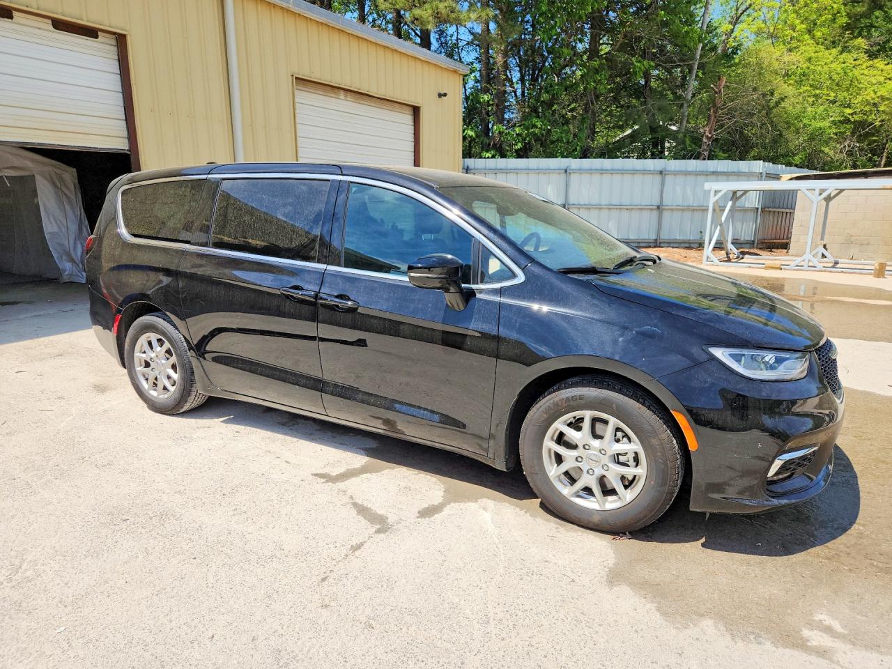 2025 CHRYSLER PACIFICA