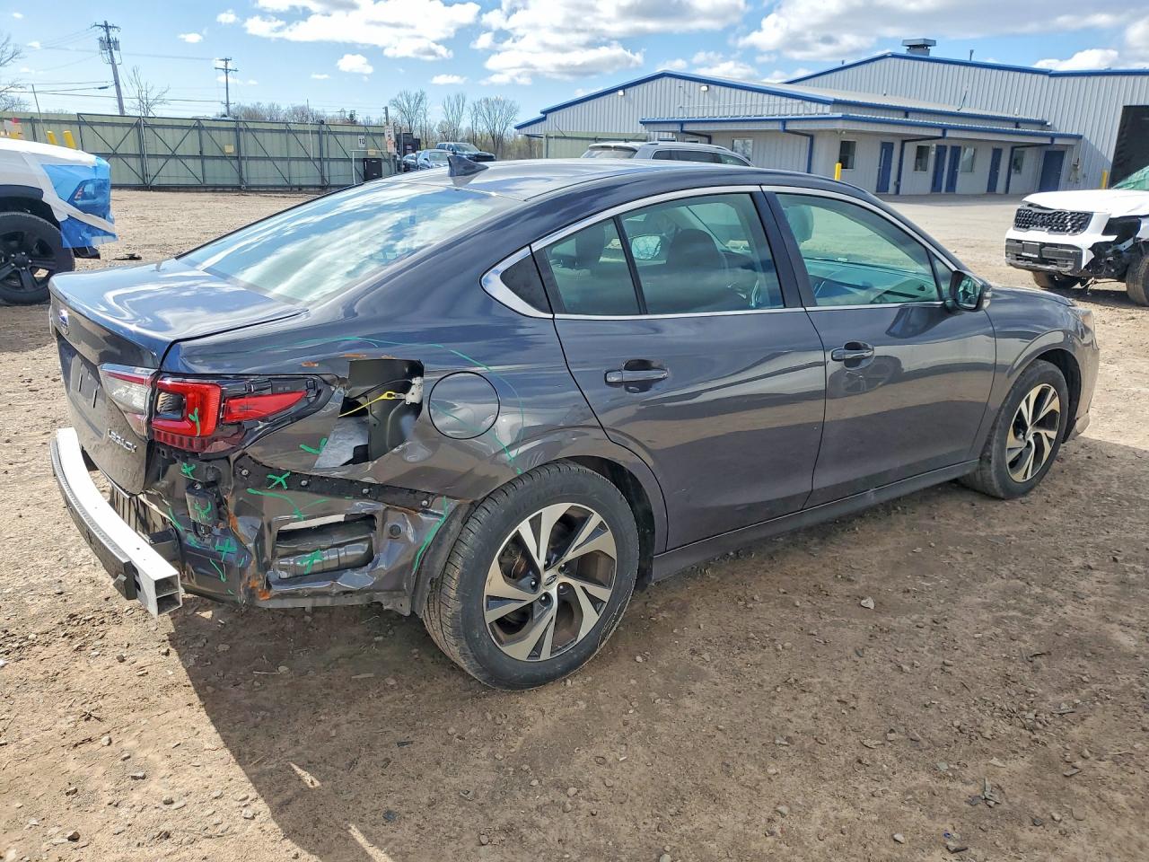 2020 SUBARU LEGACY
