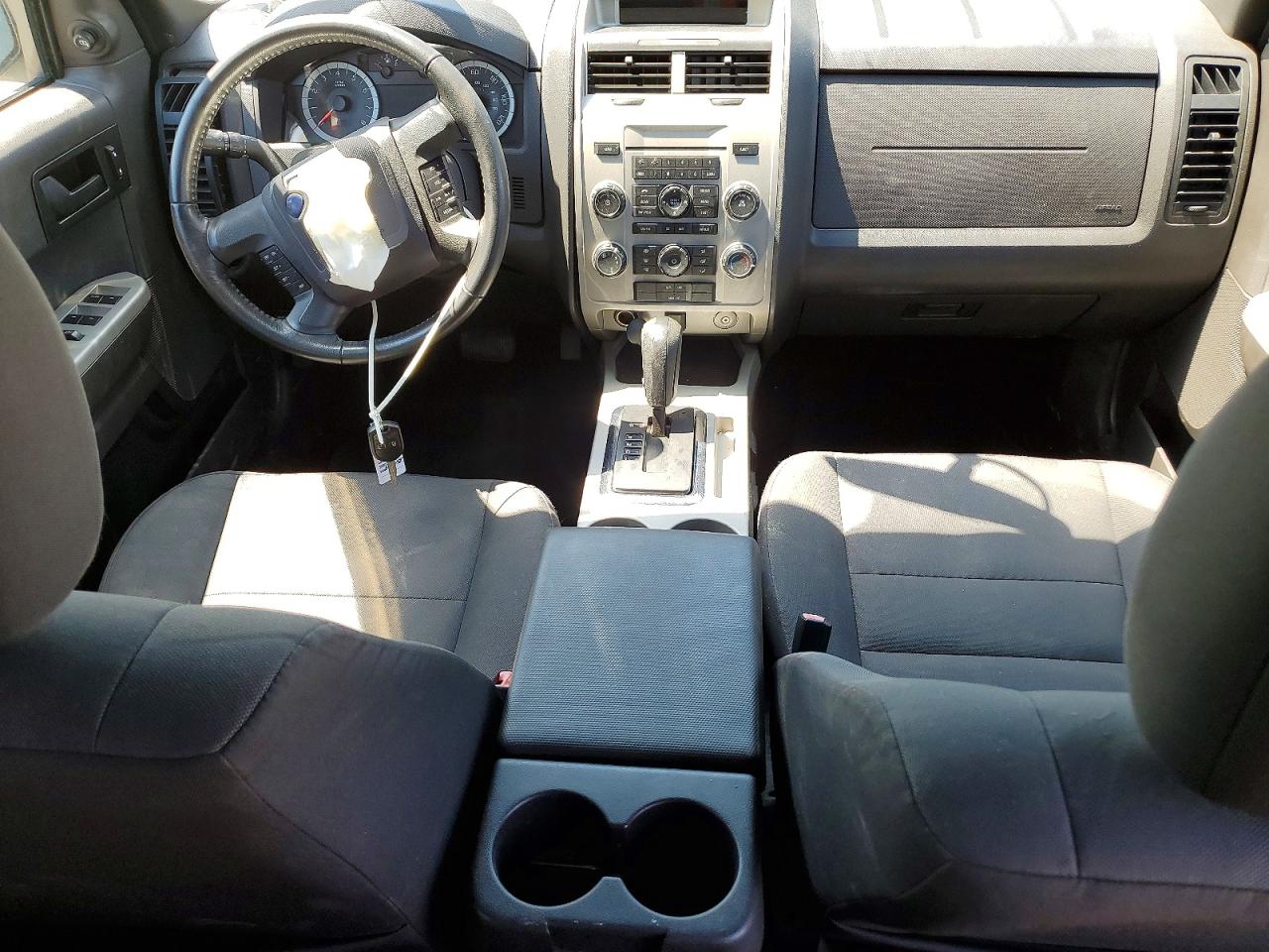 2012 FORD ESCAPE