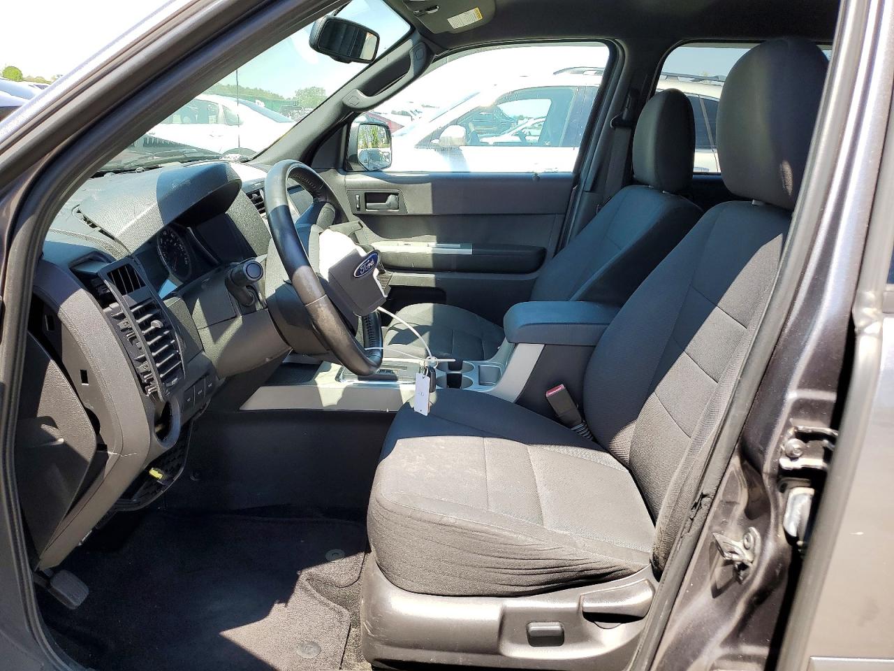 2012 FORD ESCAPE