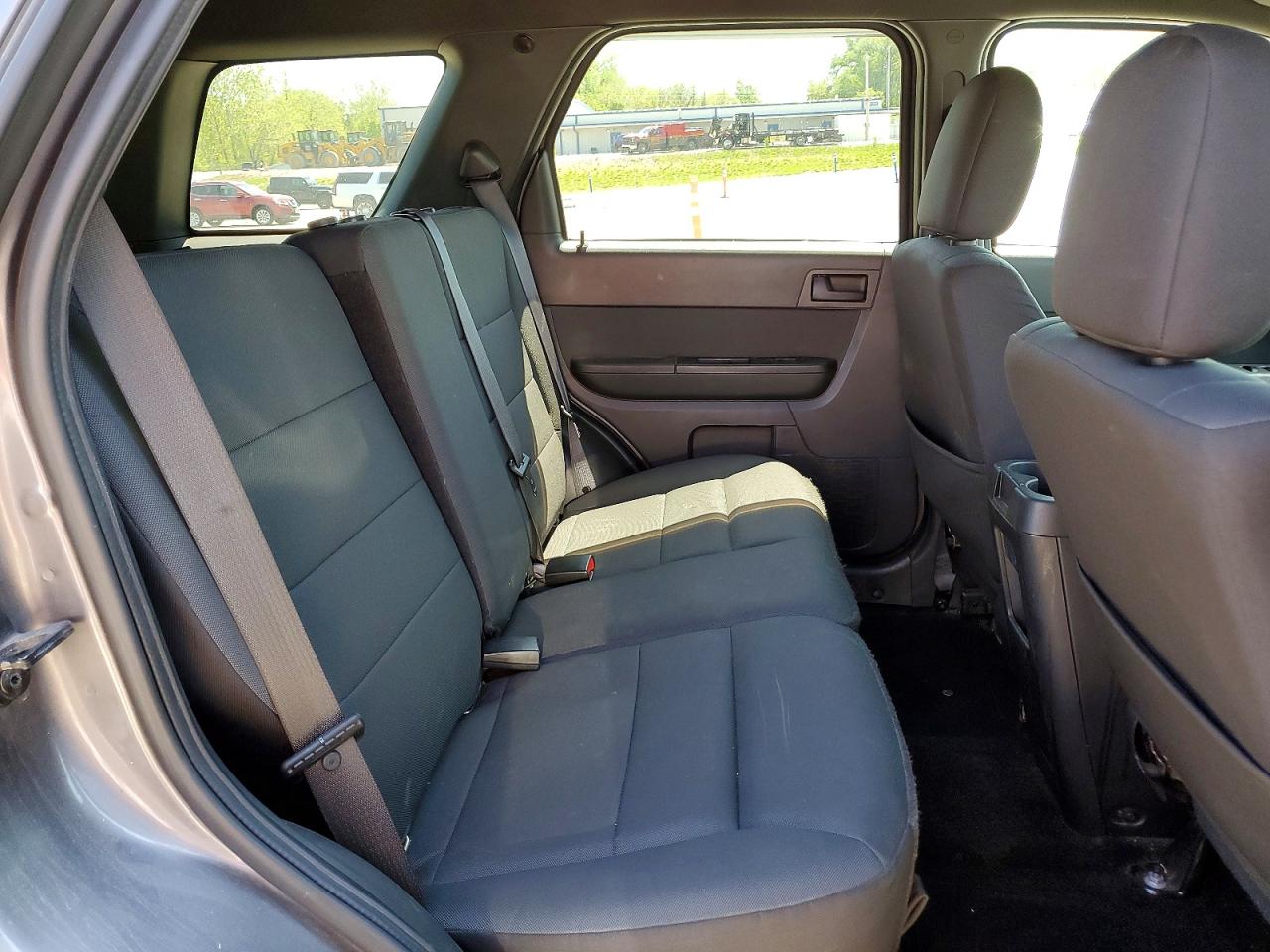 2012 FORD ESCAPE