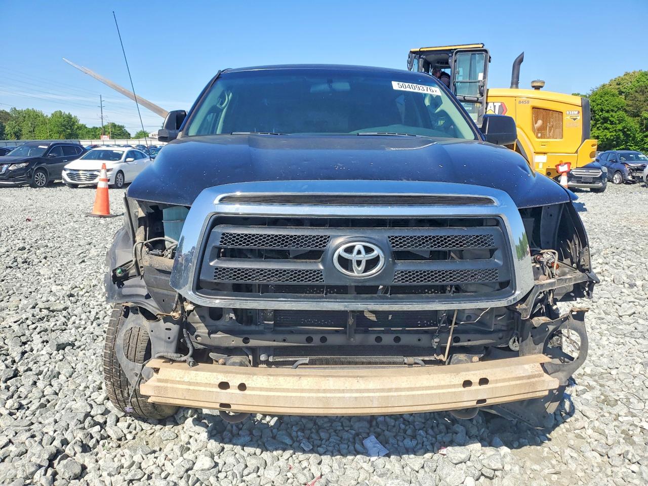 2011 TOYOTA TUNDRA