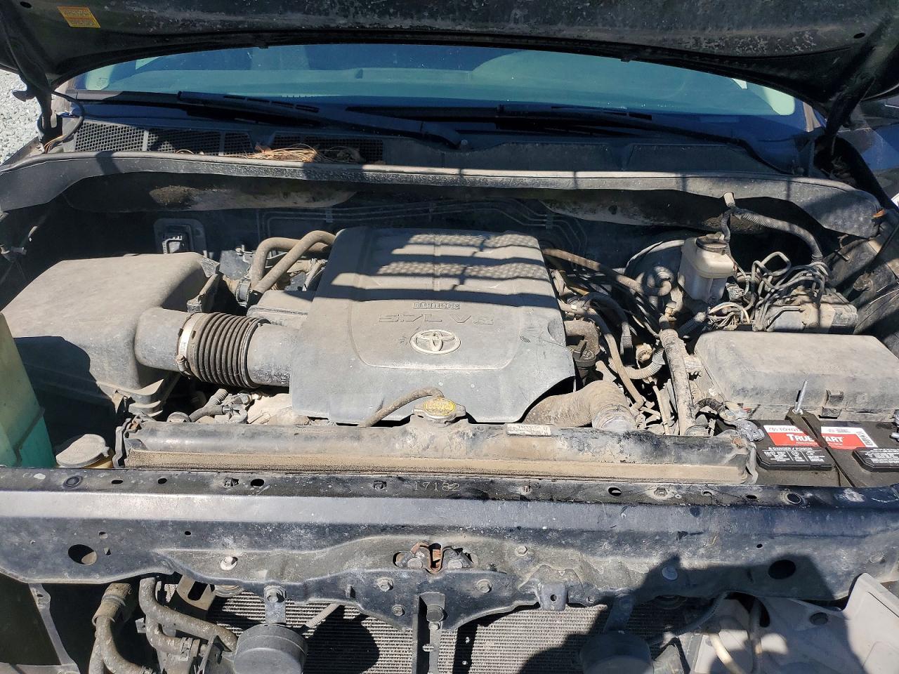 2011 TOYOTA TUNDRA
