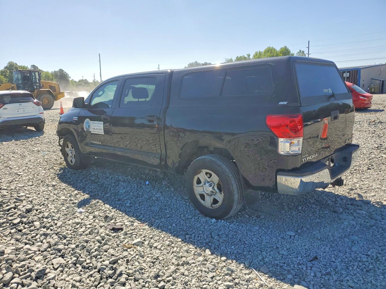 2011 TOYOTA TUNDRA