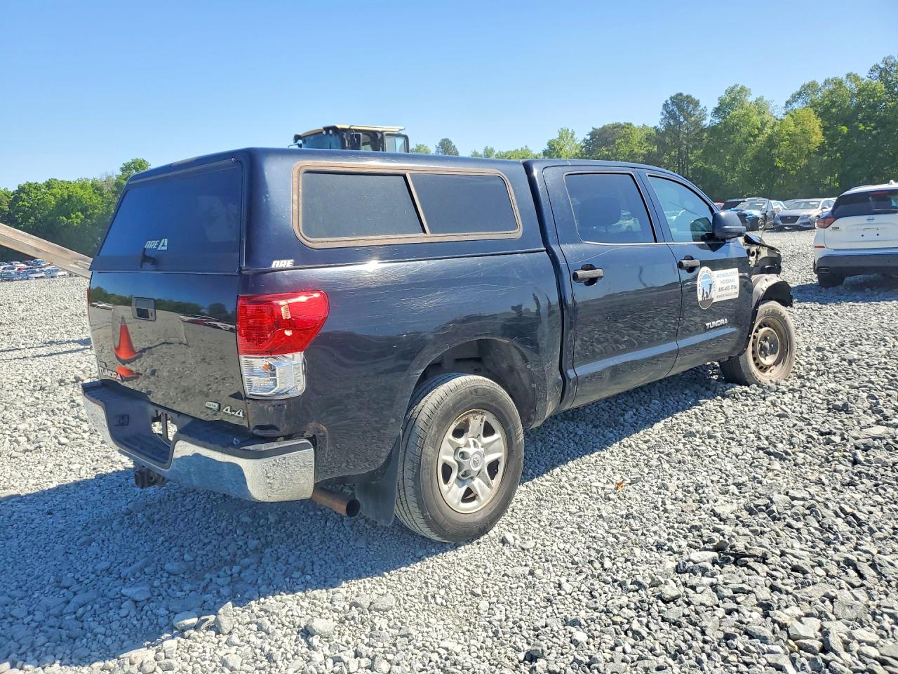 2011 TOYOTA TUNDRA