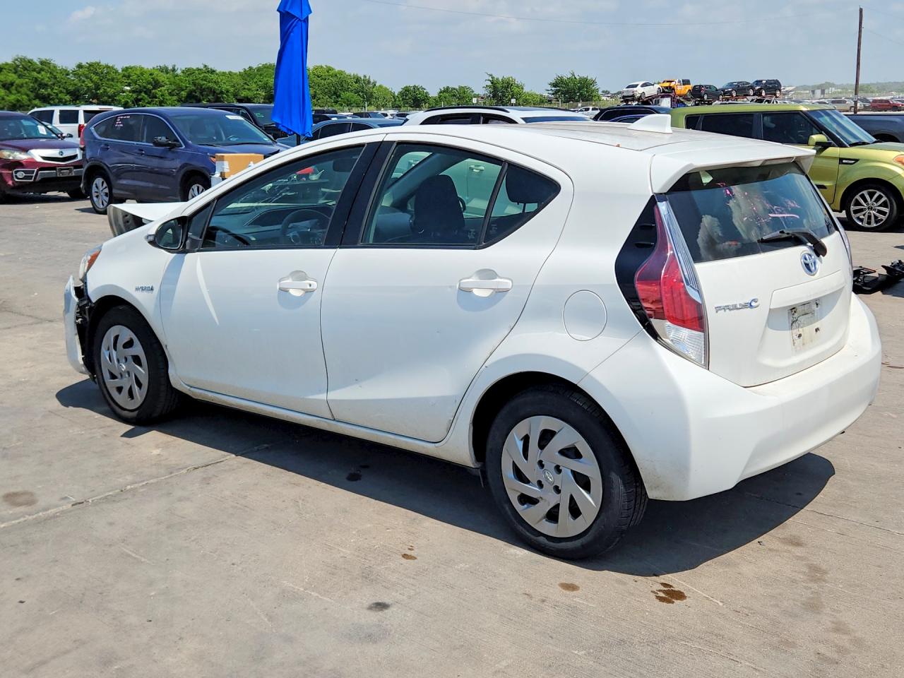 2016 TOYOTA PRIUS