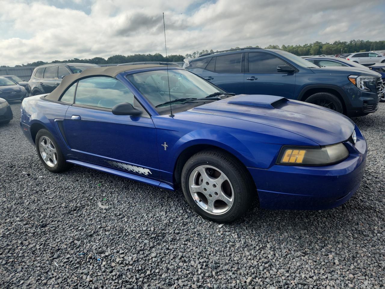 2003 FORD MUSTANG