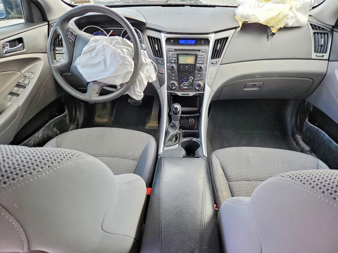 2011 HYUNDAI SONATA