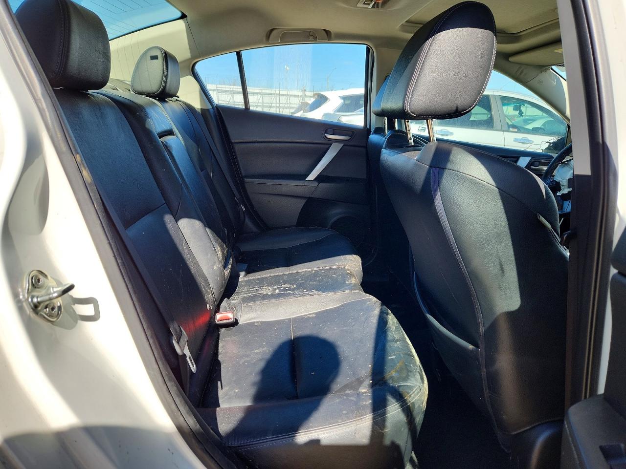 2013 MAZDA 3