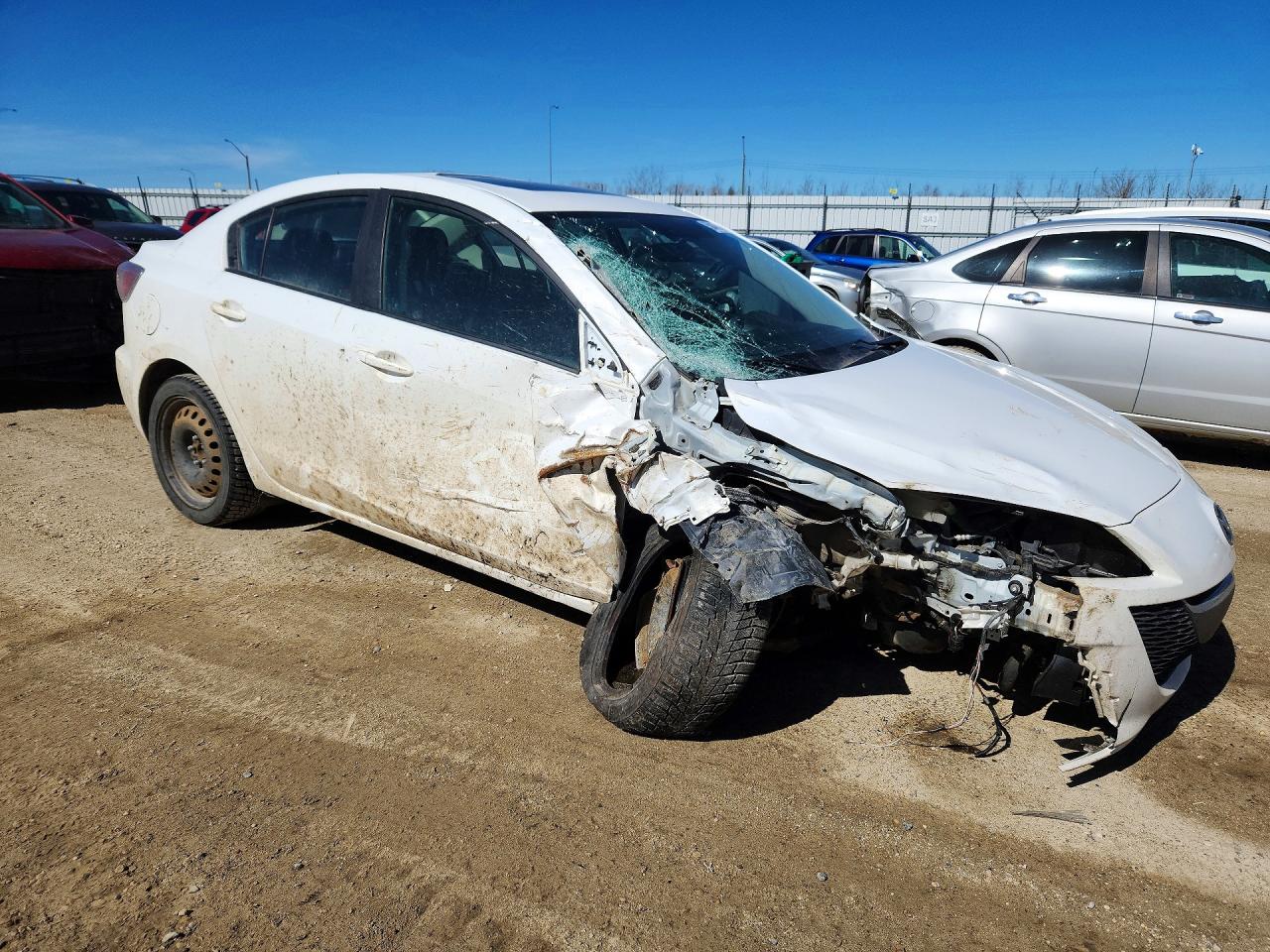 2013 MAZDA 3