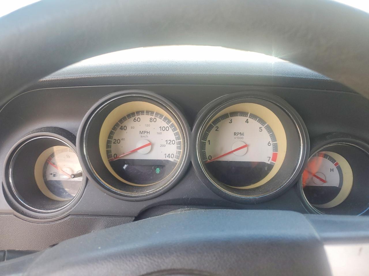 2010 DODGE CHALLENGER